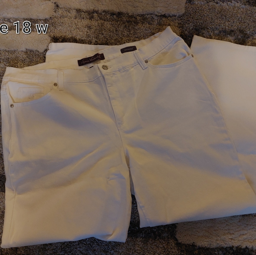 Pants white size 18w by Gloria Vanderbilt